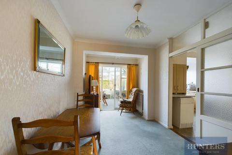 61 Bournside Road, Cheltenham, GL51 3AL