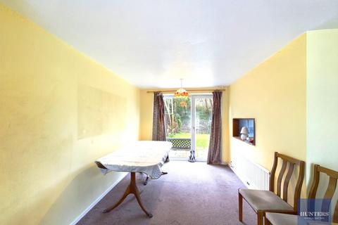 3 bedroom house for sale - Brook Close, Wokingham