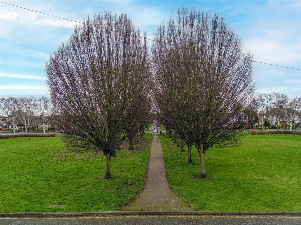 Branscombe Square Gardens