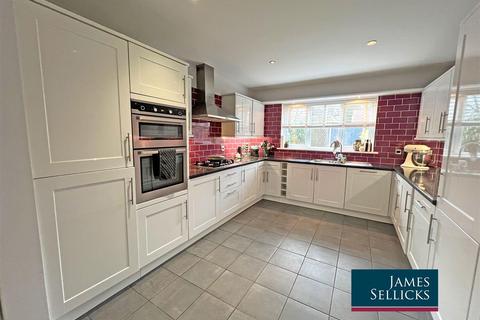 5 bedroom detached house for sale, Rowan House, White Street, Kibworth Beauchamp, Leicestershire