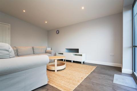 Treeside Green Lane, Churchdown, Gloucester, GL3 2LB