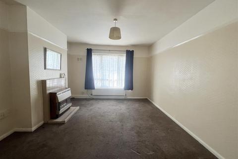 2 bedroom flat for sale, High Street, Margate, CT9