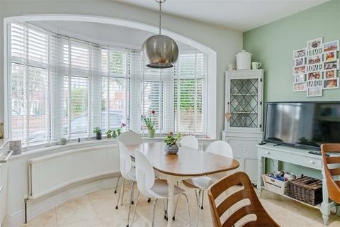 5 bedroom semi-detached house for sale, St. Georges Road, Worthing
