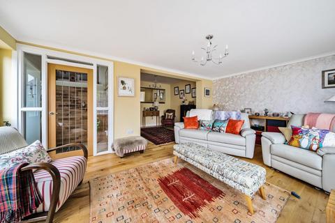 3 bedroom detached bungalow for sale, Hendrefoilan Avenue, Sketty, Swansea