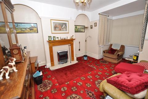 3 bedroom semi-detached house for sale, Myrddin Crescent, Carmarthen