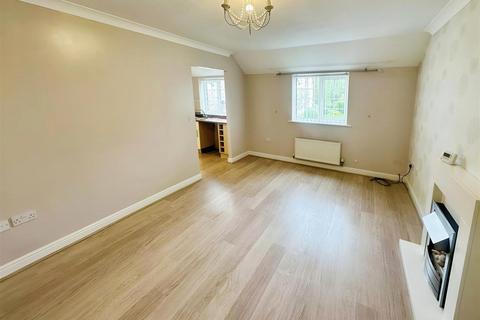 2 bedroom coach house for sale, Drillfield Road, Northwich