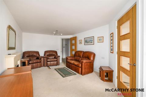 2 bedroom apartment for sale - Weighbridge Court, High Street, Ongar, Essex, CM5 9FD