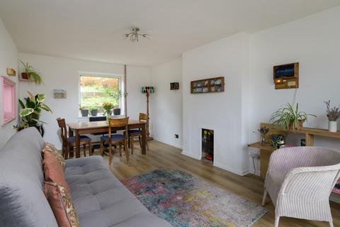 3 bedroom end of terrace house for sale - Eleanor Close, Bath BA2