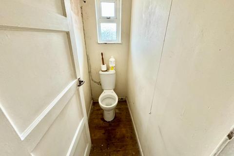 16 Fairfield Avenue, Ormesby, Middlesbrough, TS7 9BB