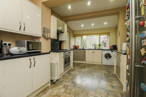 3 bedroom detached house for sale, New Lane, Wakefield WF3