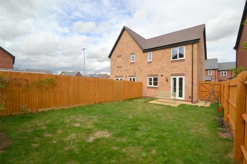 3 bedroom semi-detached house for sale, Grindrod Place, Malvern