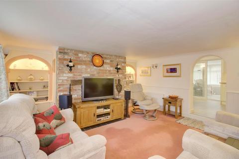 3 bedroom cottage for sale, Little Somerford, Chippenham