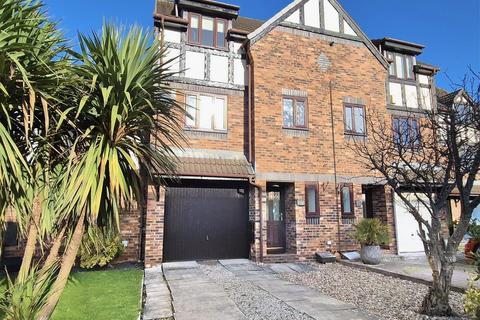 4 bedroom mews for sale, The Glades, Lytham