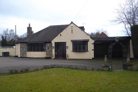 4 bedroom detached bungalow for sale, Warstone Road, Essington, Wolverhampton, WV11