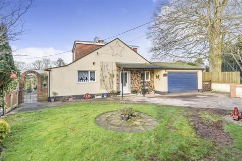4 bedroom bungalow for sale - Bow
