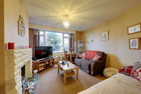 4 bedroom end of terrace house for sale, Marlowe Road, Worthing