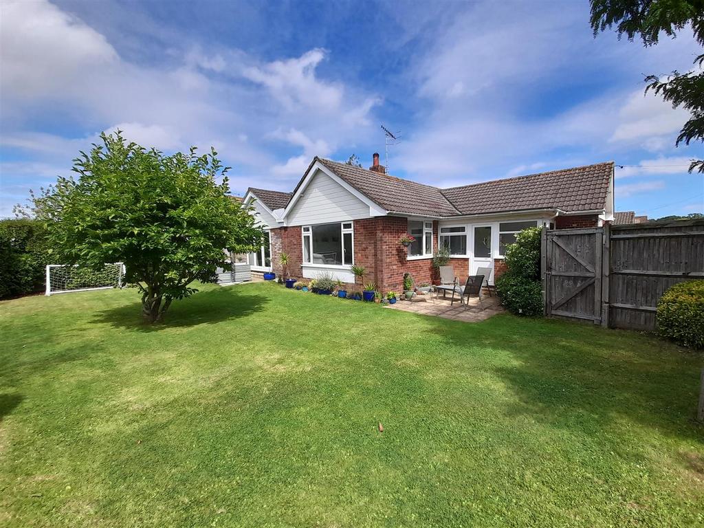 Rear garden new c.jpg