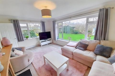 73 Elm Grove, Barnham, Bognor Regis, PO22 0HW