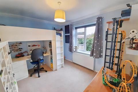 73 Elm Grove, Barnham, Bognor Regis, PO22 0HW