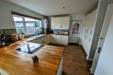 32 Quedgeley, Yate, Bristol, BS37 4JJ