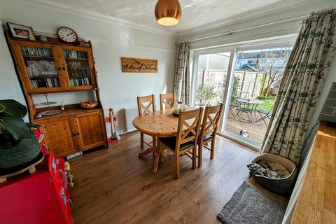 32 Quedgeley, Yate, Bristol, BS37 4JJ