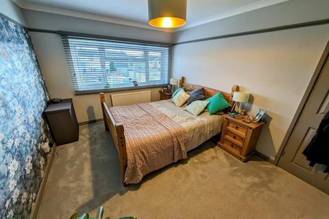 32 Quedgeley, Yate, Bristol, BS37 4JJ