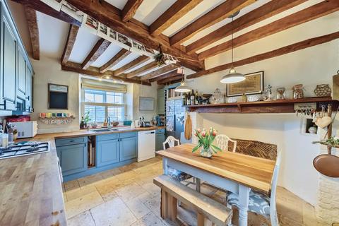 17 Church End, Haddenham, Aylesbury, HP17 8AE