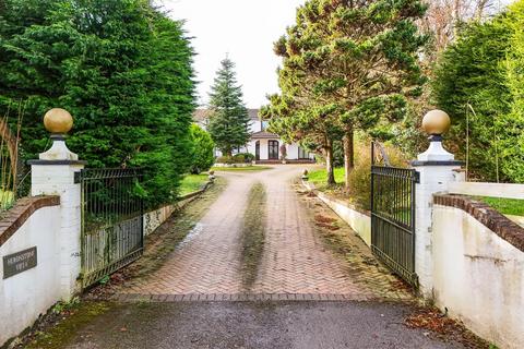 4 bedroom detached house for sale, Hernston Lane, Hernstone, Bridgend County Borough, CF31 3BX