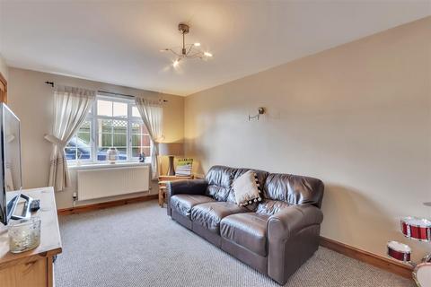 4 bedroom semi-detached house for sale, Cherry Tree Drive, St. Martins, Oswestry