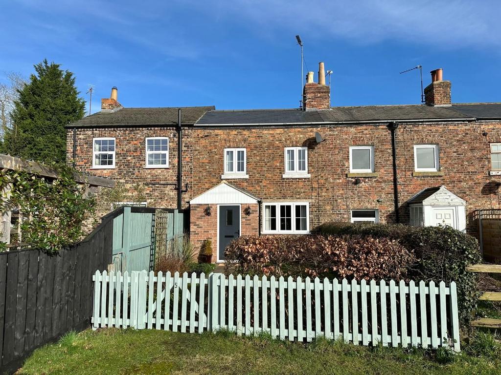 Barton Hill, Whitwell, York 2 bed terraced house for sale £259,000
