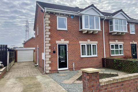 3 bedroom semi-detached house for sale, Carr Green Lane, Mapplewell S75 6DY
