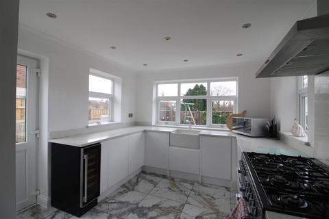 3 bedroom semi-detached house for sale, Belgrave Terrace