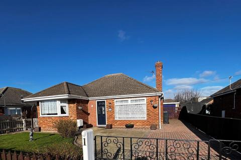 3 bedroom detached bungalow for sale, St. Peters Crescent, Humberston, Grimsby, N.E. Lincs, DN36 4DH