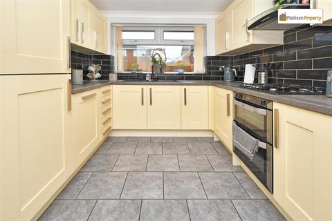 5 Barbrook Avenue, Stoke-on-trent, ST3 5UG