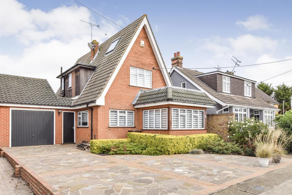 Hope Road, Benfleet 4 bed detached house for sale £550,000
