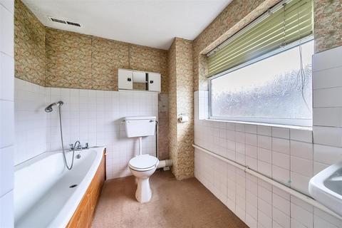 12 Brae Road, Winscombe, BS25 1LN
