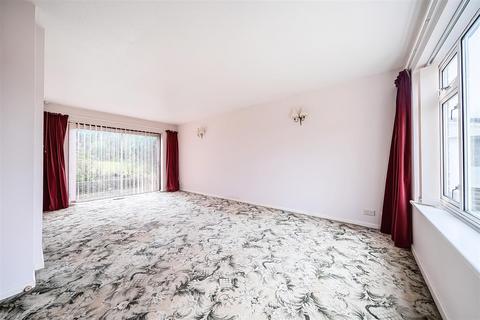 12 Brae Road, Winscombe, BS25 1LN