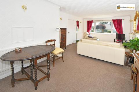 6 Chartley Close, Blythe Bridge, Stoke-on-trent, ST11 9LF