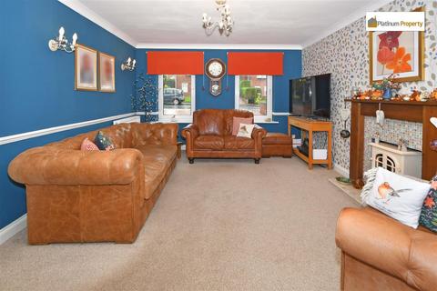 4 bedroom detached house for sale, Monyash Close, Stoke-On-Trent ST3