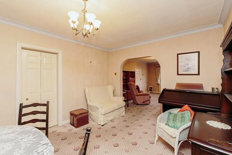 4 bedroom detached bungalow for sale, Seniors Drive, Thornton-Cleveleys FY5