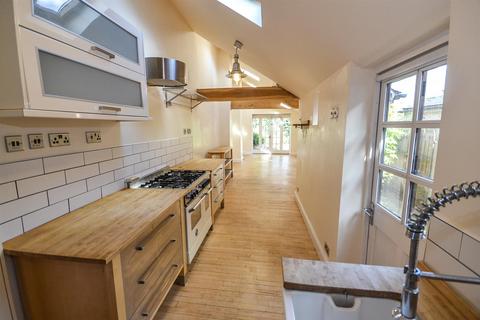 3 bedroom semi-detached house for sale, Maiden Lane, Stamford