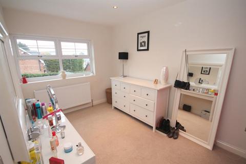 10 Avenue Street, High Shincliffe, Durham, DH1 2PT