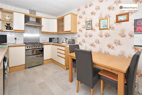 2 bedroom semi-detached bungalow for sale, Scarratt Drive, Stoke-On-Trent ST11