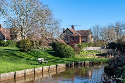 3 bedroom detached house for sale, The Mill House, Alverstone
