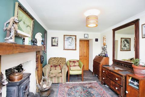2 bedroom cottage for sale - Llanfabon Road, Treharris CF46