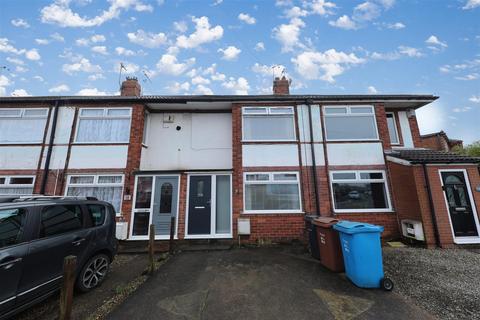 3 bedroom terraced house for sale, Worcester Road, Hull