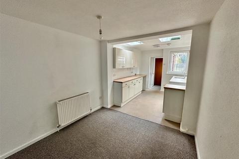 2 bedroom terraced house for sale, St. Marys Road, Cowes