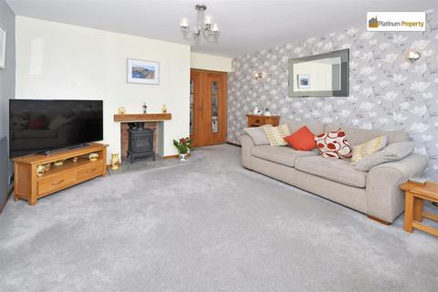 12 Blacklake Drive, Stoke-on-trent, ST3 7JL