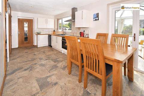 12 Blacklake Drive, Stoke-on-trent, ST3 7JL