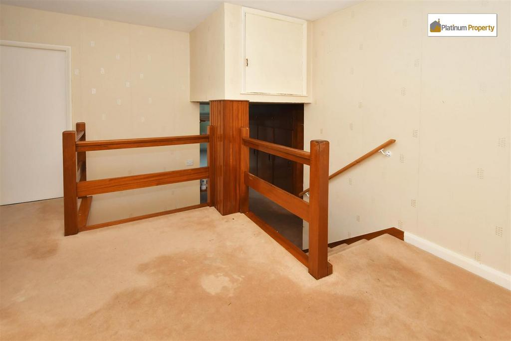 STAIRS &amp; LANDING